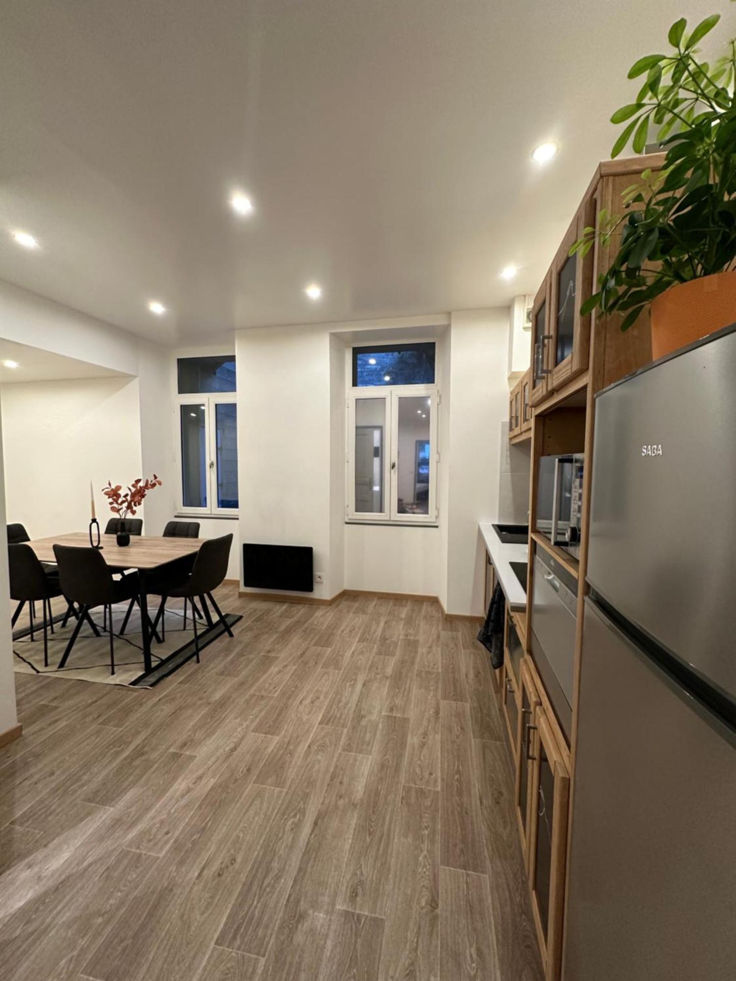 Le Refuge T3 Centre Ville 63M2 Pied Des Montagnes Альбервиль Экстерьер фото